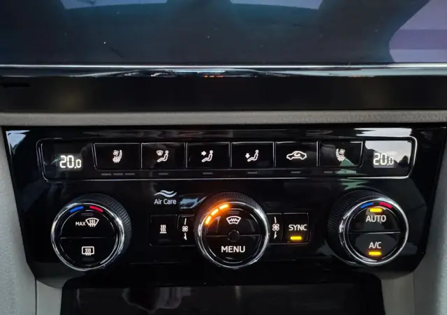 SKODA Superb 2.0 TSI 4x4 L&K DSG