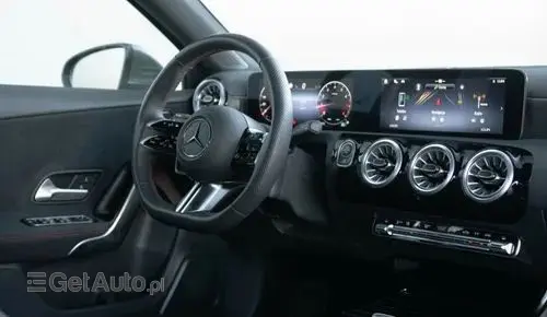 MERCEDES-BENZ Klasa A 
