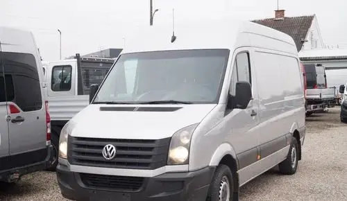 VOLKSWAGEN Crafter 