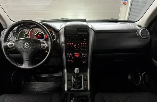 SUZUKI Grand Vitara 
