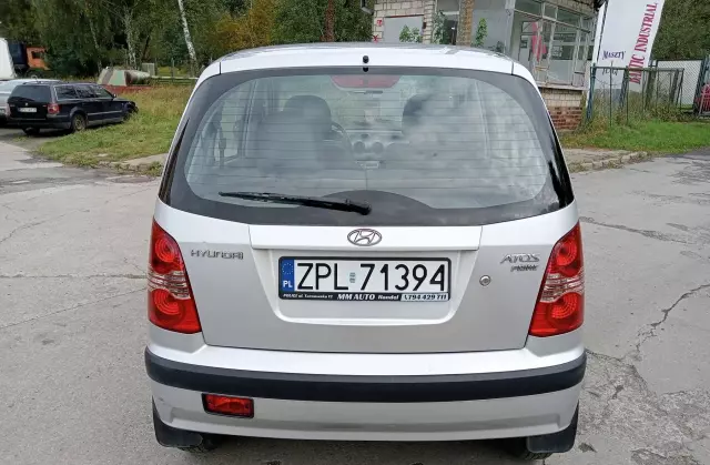 HYUNDAI Atos 1.1 i 12V (59 KM)