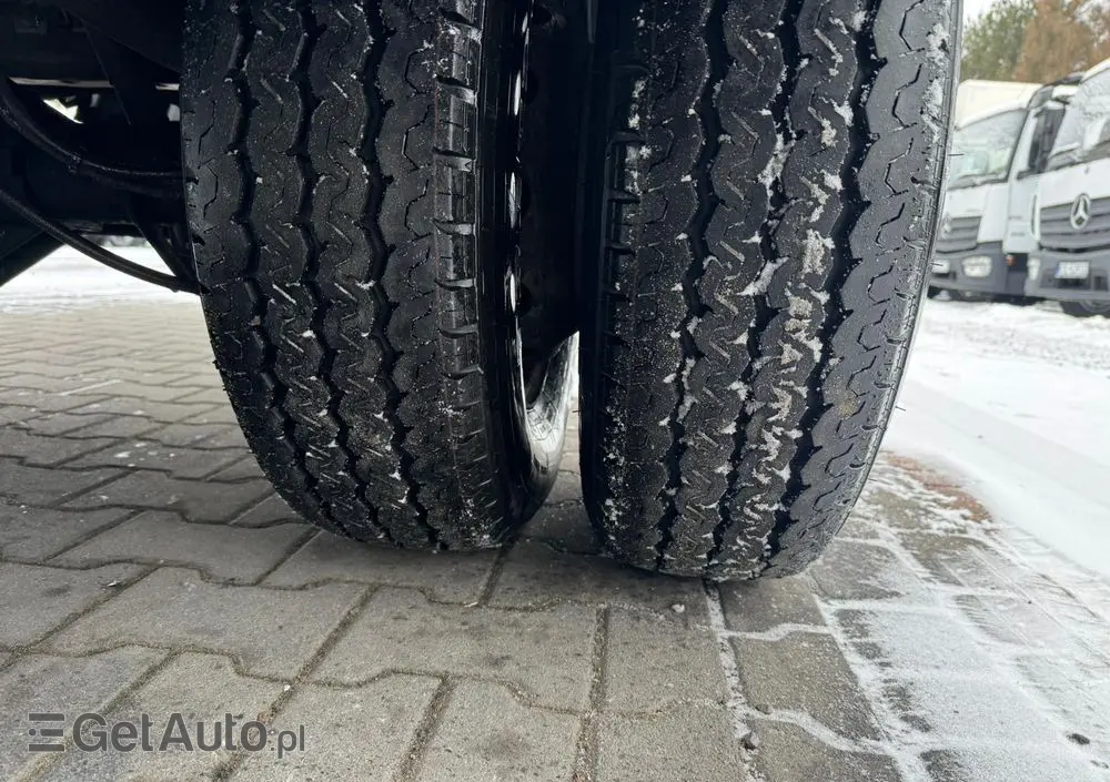 IVECO 70C17,,72C18,,70C15,,50C15,,50C17,,35C13,,35C14,,35C15  DO 3.5T KATEGORIA B 