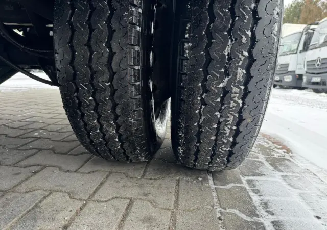 IVECO 70C17,,72C18,,70C15,,50C15,,50C17,,35C13,,35C14,,35C15  DO 3.5T KATEGORIA B 