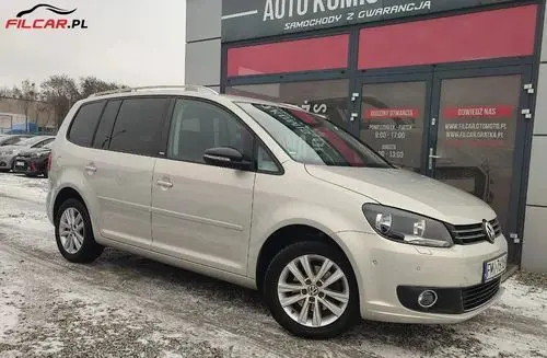 VOLKSWAGEN Touran 
