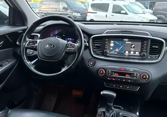 KIA Sorento 2.0 CRDI L