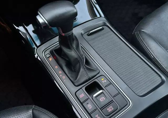 KIA Sorento 2.0 CRDI L