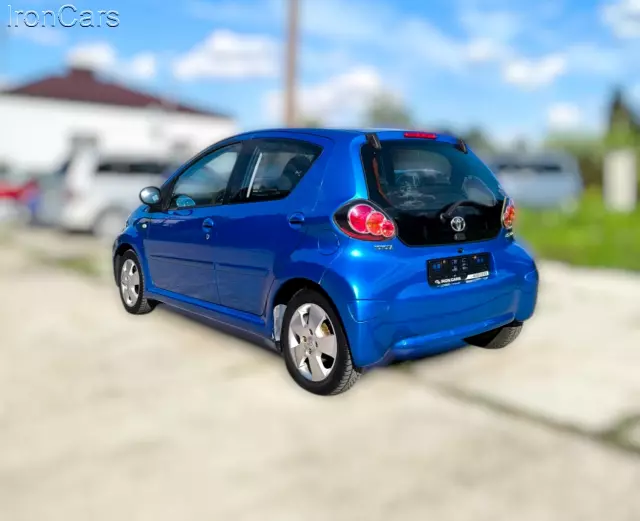 TOYOTA Aygo Luna A/C MM