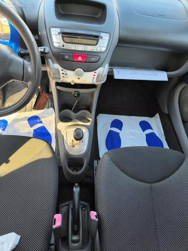 TOYOTA Aygo Luna A/C MM