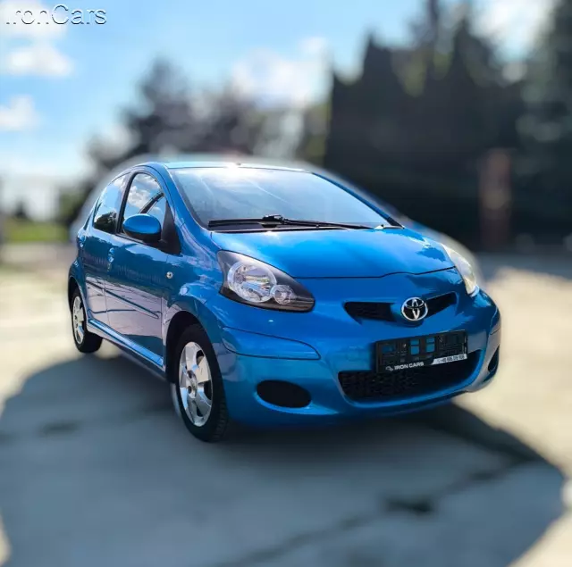 TOYOTA Aygo Luna A/C MM