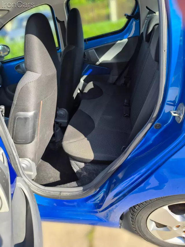 TOYOTA Aygo Luna A/C MM