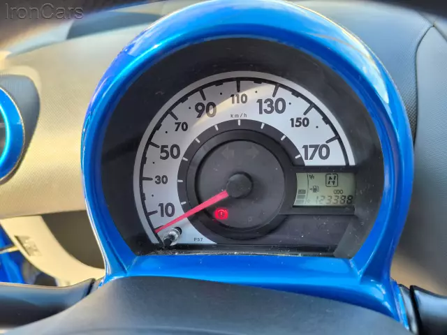 TOYOTA Aygo Luna A/C MM