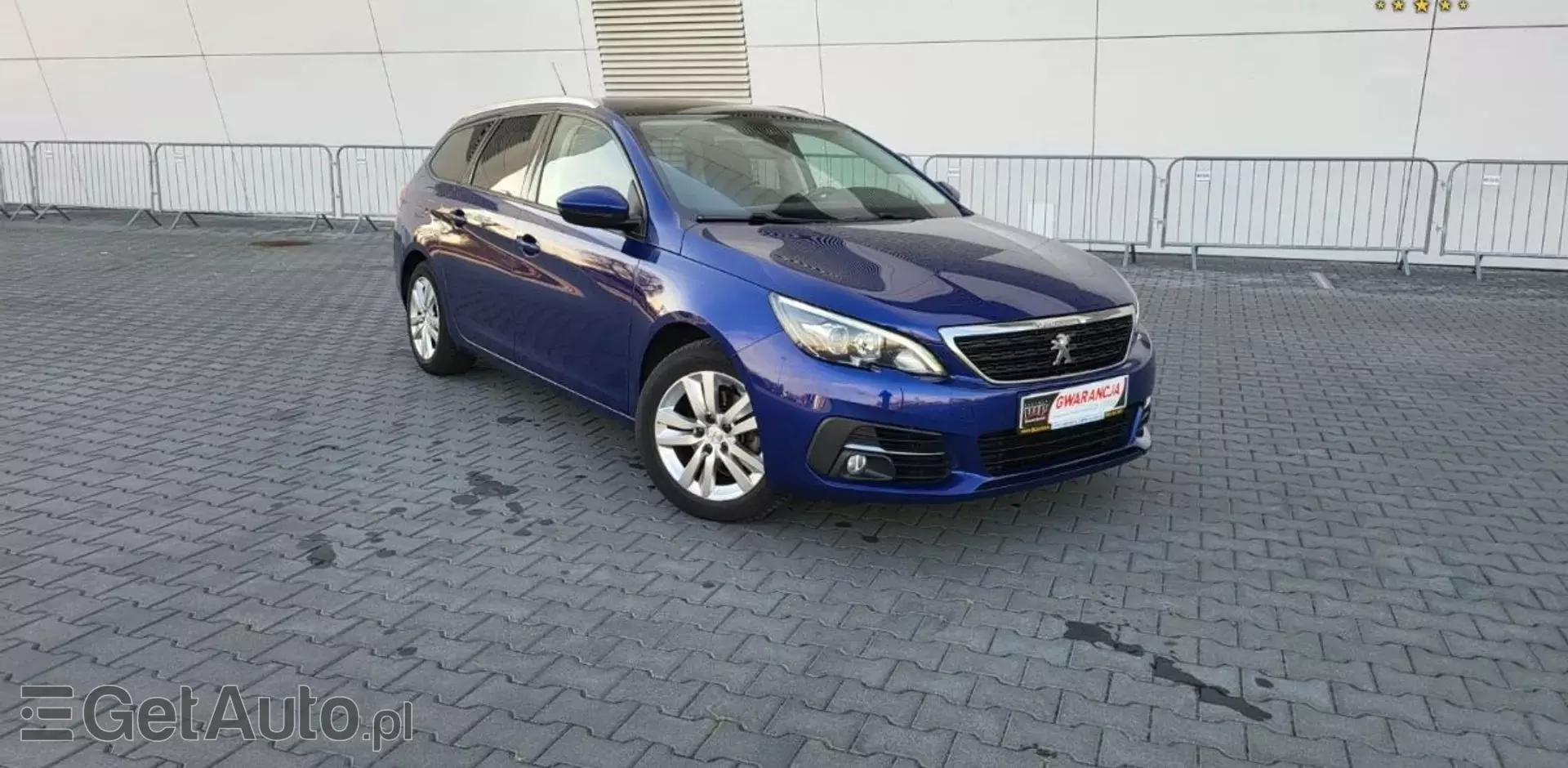 PEUGEOT 308 