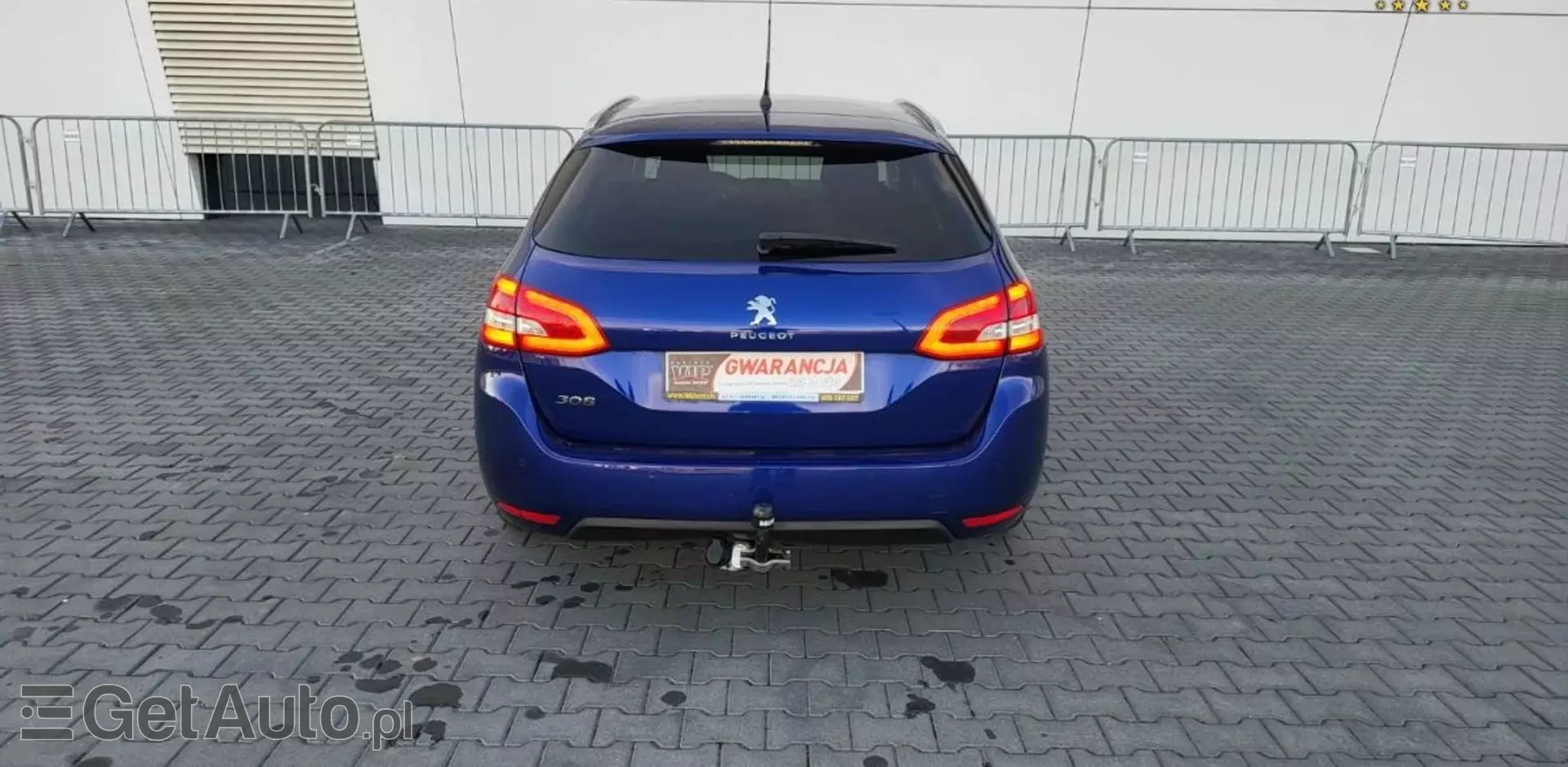 PEUGEOT 308 