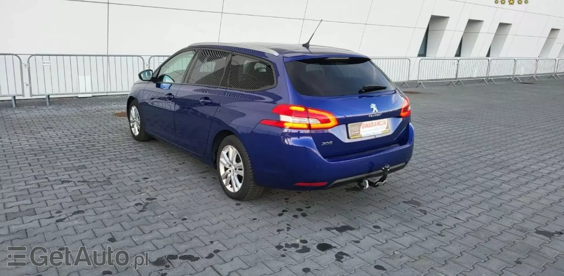 PEUGEOT 308 