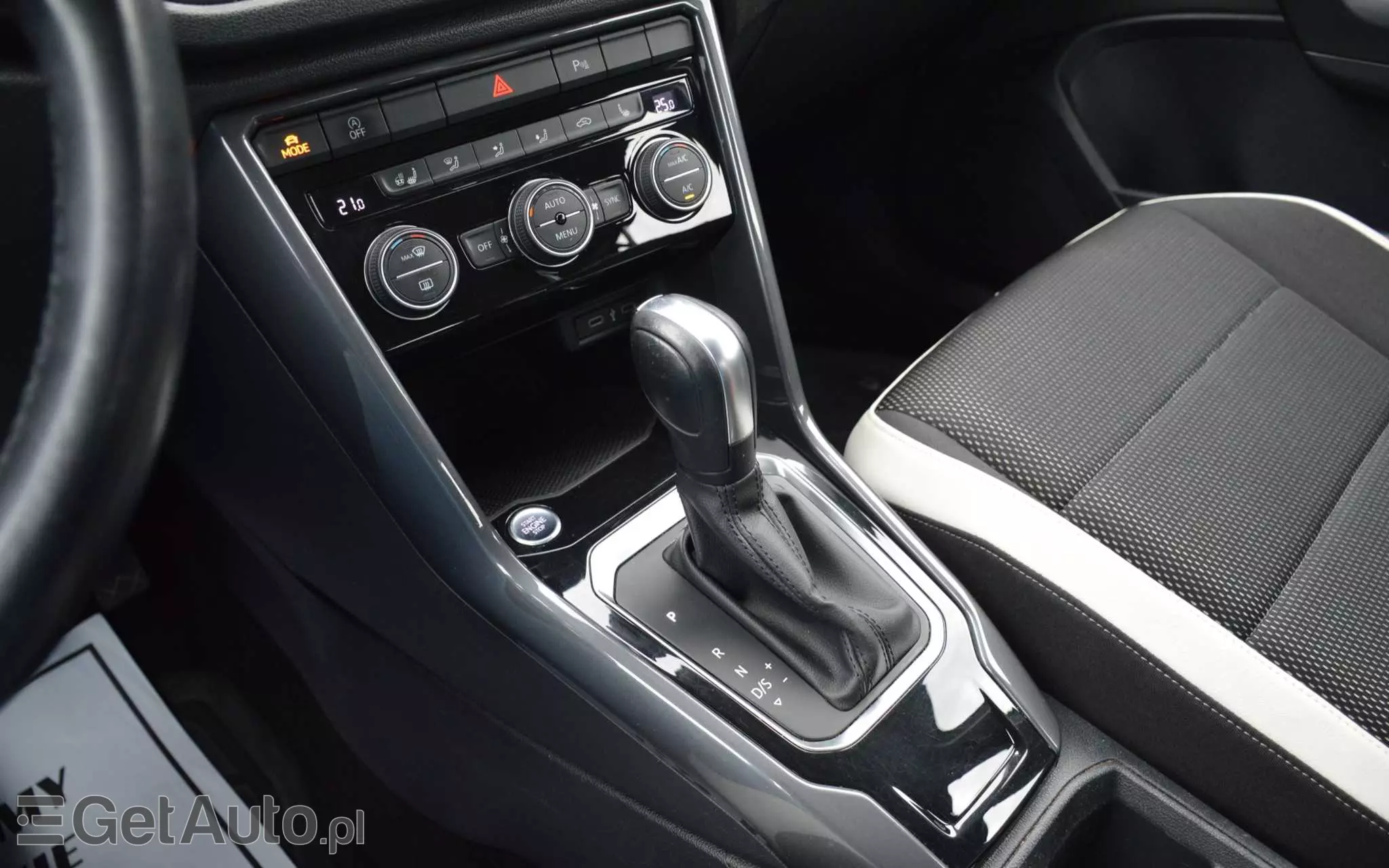 VOLKSWAGEN T-Roc 2.0 TDI SCR DSG Sport