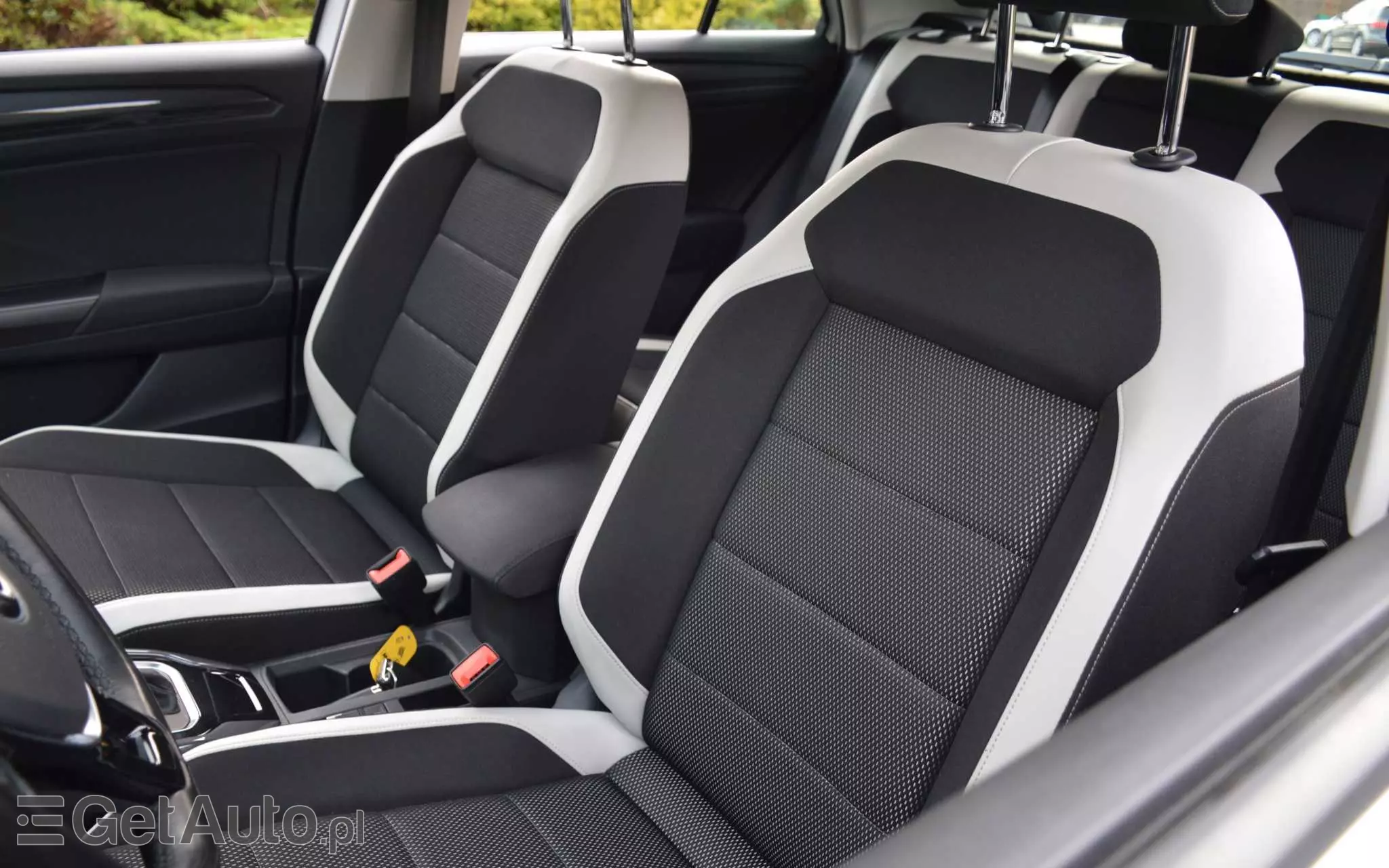 VOLKSWAGEN T-Roc 2.0 TDI SCR DSG Sport