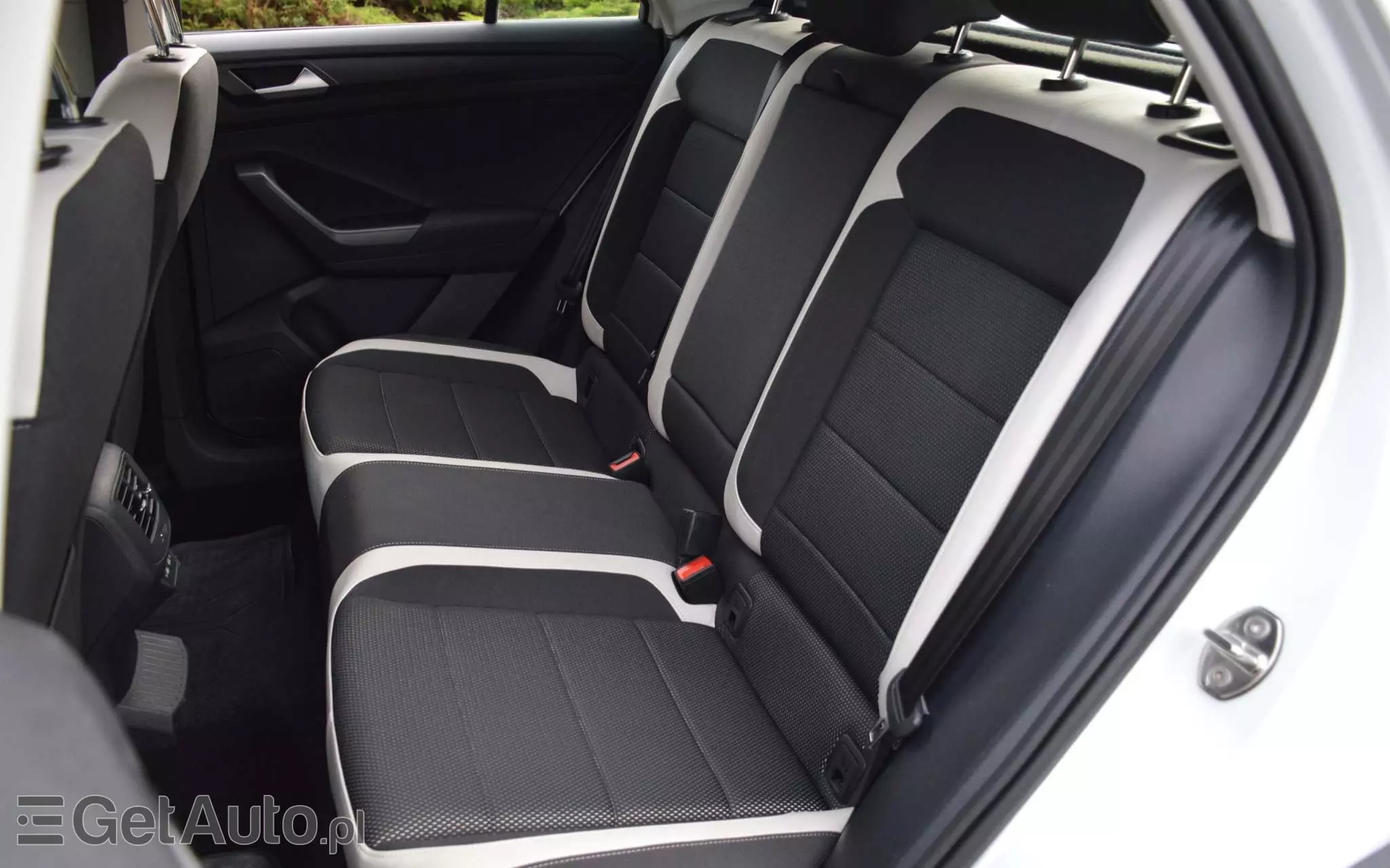 VOLKSWAGEN T-Roc 2.0 TDI SCR DSG Sport