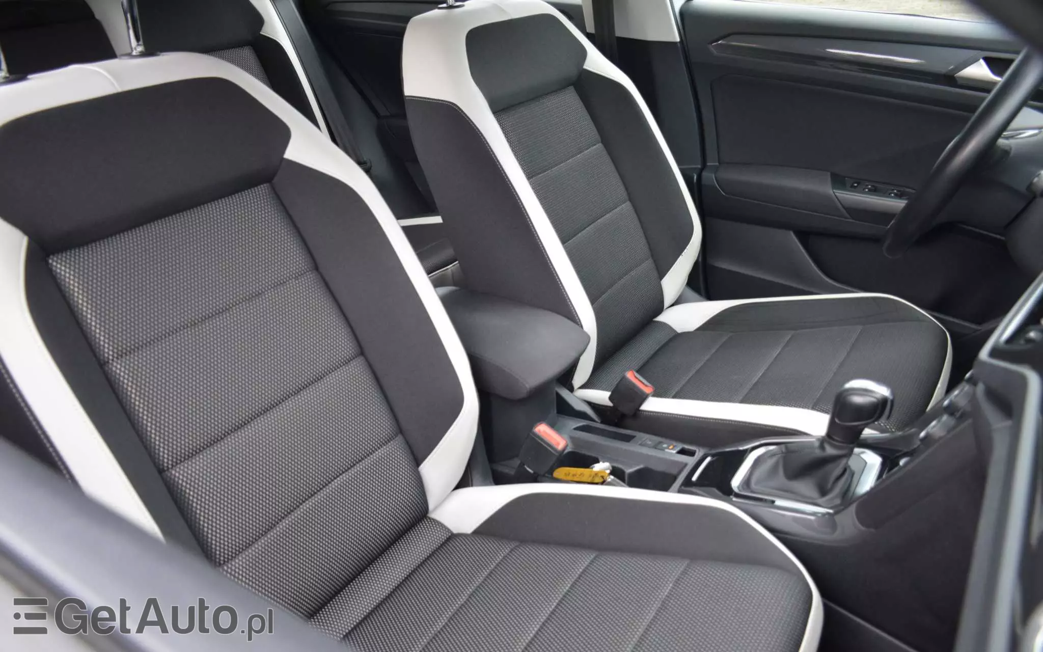 VOLKSWAGEN T-Roc 2.0 TDI SCR DSG Sport