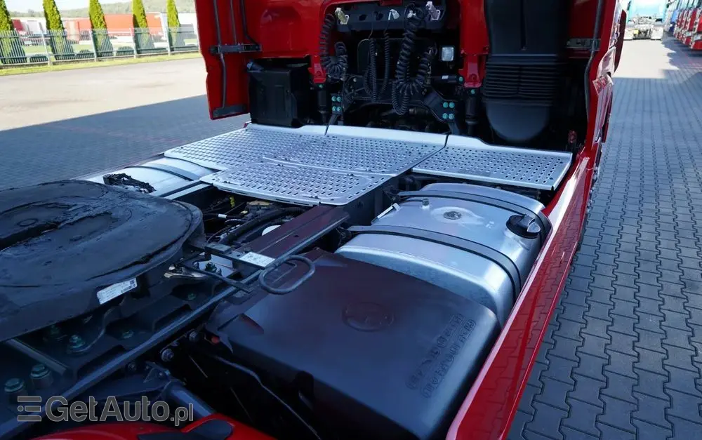 DAF XF 480 / SPACE CAB / RETARDER / KLIMATYZACJA POSTOJOWA / OPONY 100 % / SPROWADZONY / PO KONTRAKCIE SERWISOWYM 