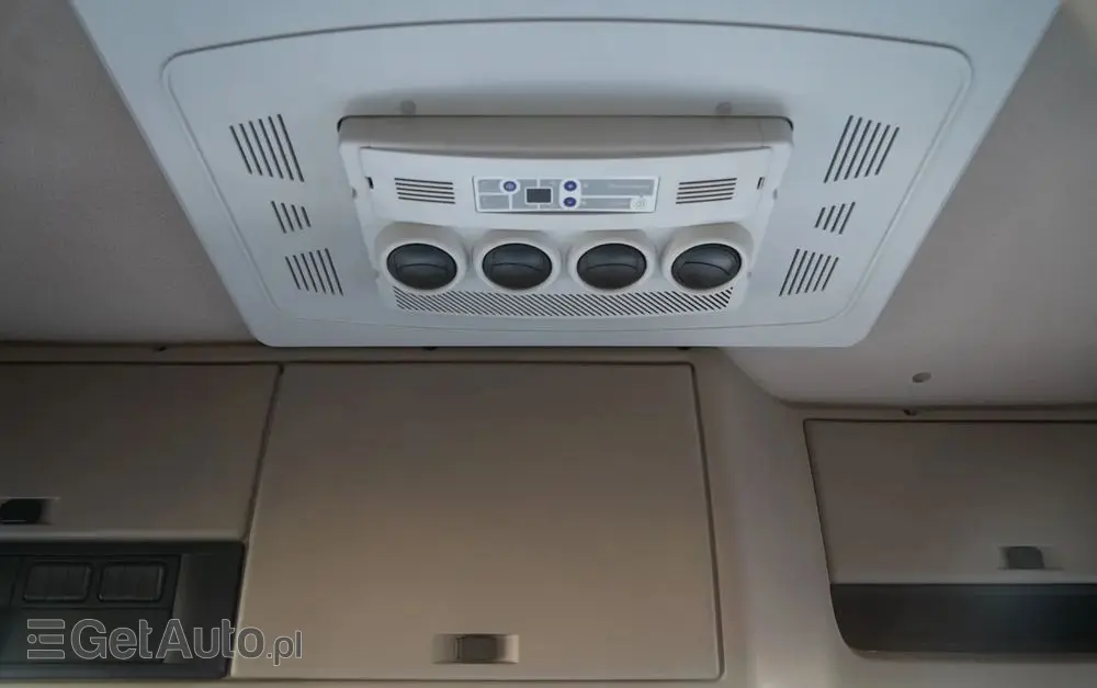 DAF XF 480 / SPACE CAB / RETARDER / KLIMATYZACJA POSTOJOWA / OPONY 100 % / SPROWADZONY / PO KONTRAKCIE SERWISOWYM 