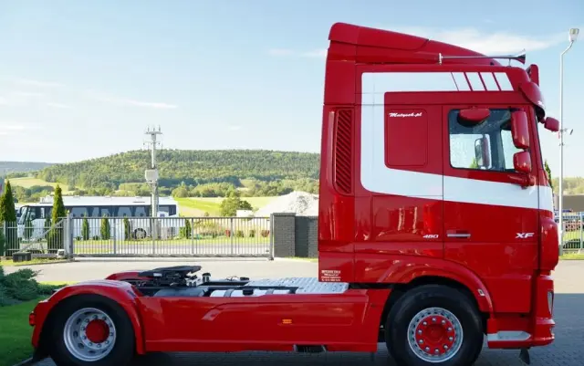 DAF XF 480 / SPACE CAB / RETARDER / KLIMATYZACJA POSTOJOWA / OPONY 100 % / SPROWADZONY / PO KONTRAKCIE SERWISOWYM 