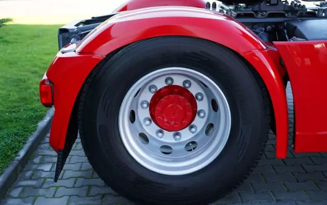 DAF XF 480 / SPACE CAB / RETARDER / KLIMATYZACJA POSTOJOWA / OPONY 100 % / SPROWADZONY / PO KONTRAKCIE SERWISOWYM 