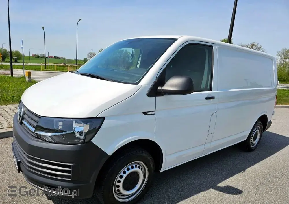 VOLKSWAGEN Transporter T6 