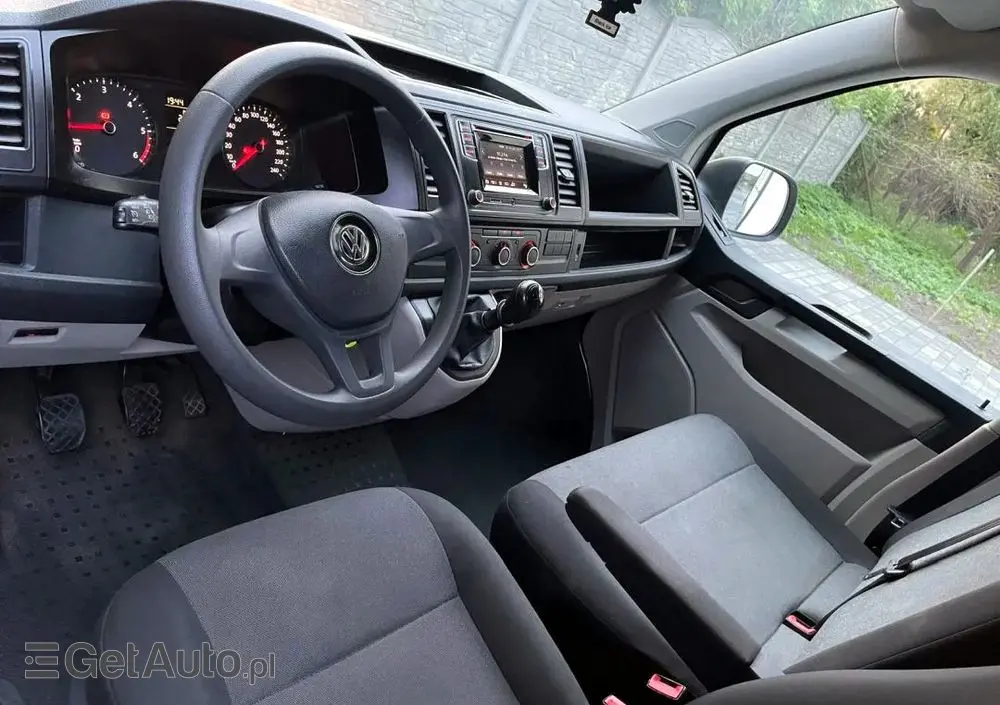 VOLKSWAGEN Transporter T6 