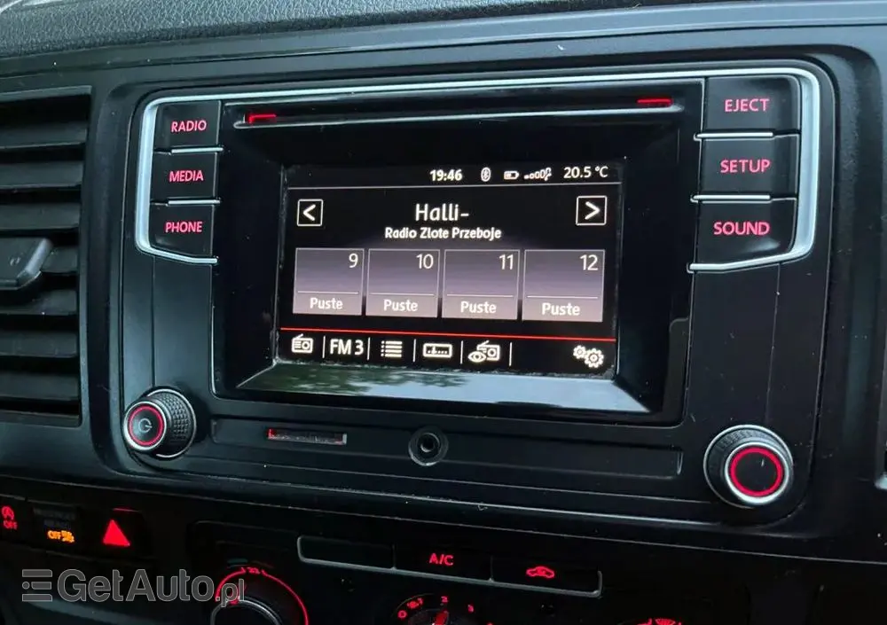 VOLKSWAGEN Transporter T6 