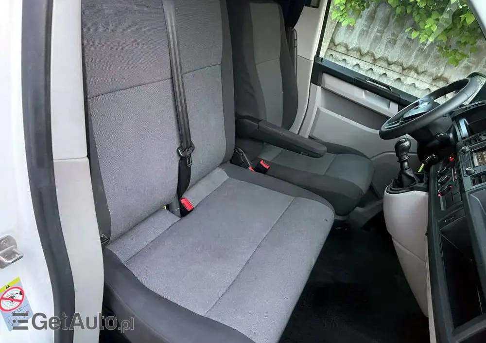 VOLKSWAGEN Transporter T6 