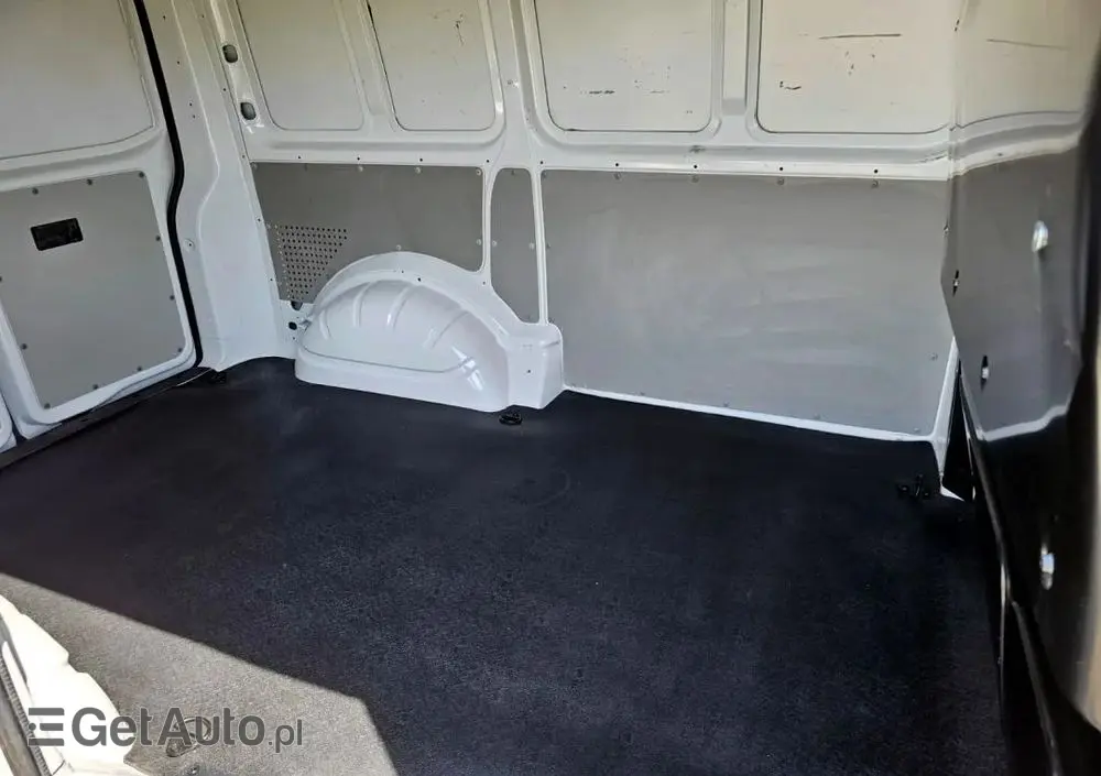 VOLKSWAGEN Transporter T6 