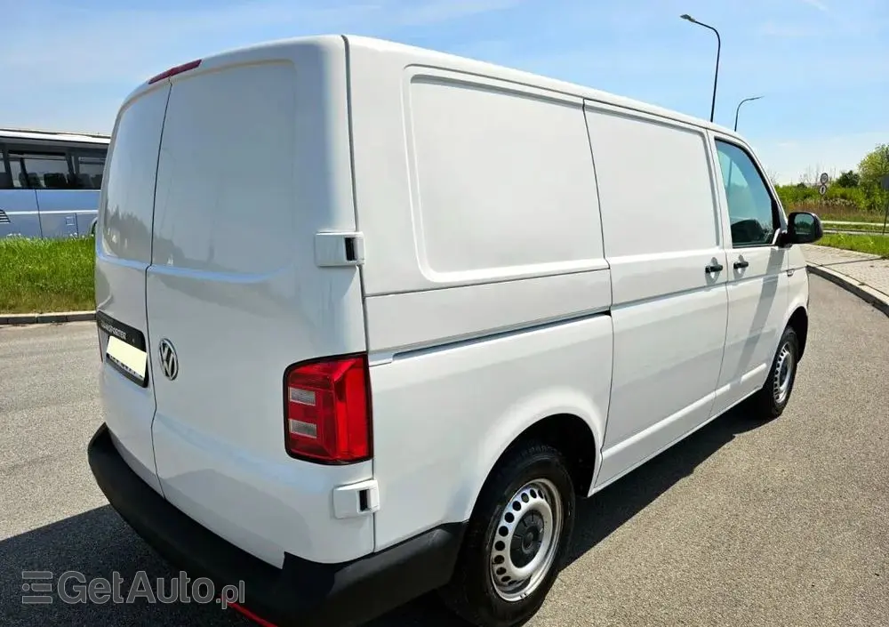 VOLKSWAGEN Transporter T6 