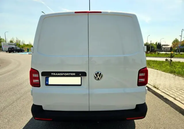 VOLKSWAGEN Transporter T6 