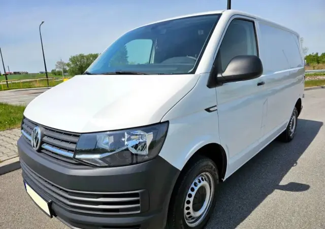 VOLKSWAGEN Transporter T6 