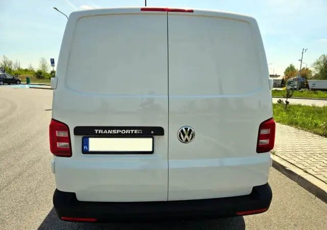 VOLKSWAGEN Transporter T6 