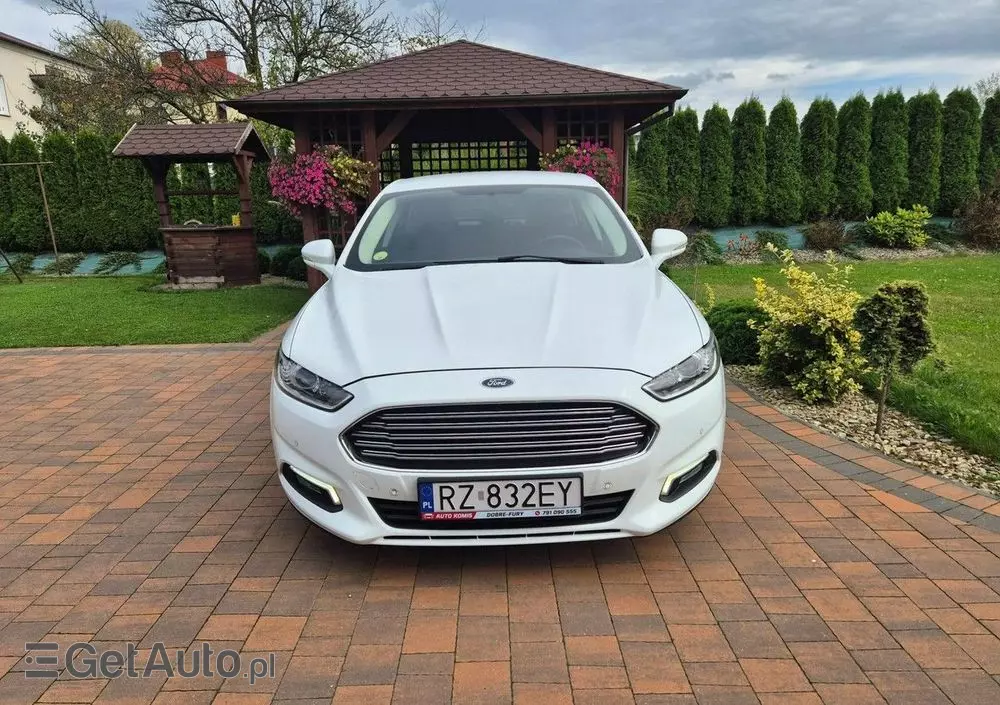 FORD Mondeo 1.5 TDCi ECOnetic Start-Stopp Titanium