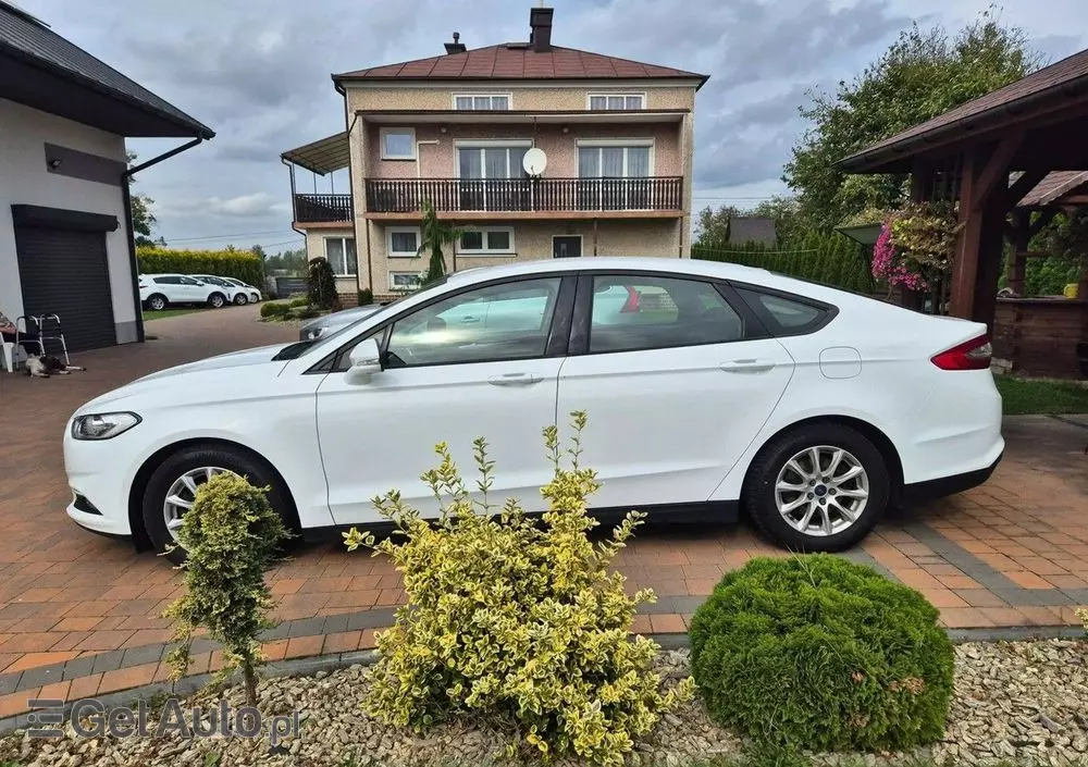 FORD Mondeo 1.5 TDCi ECOnetic Start-Stopp Titanium