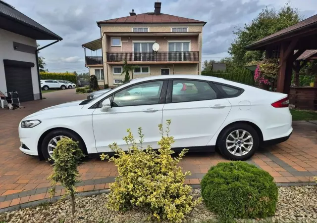 FORD Mondeo 1.5 TDCi ECOnetic Start-Stopp Titanium