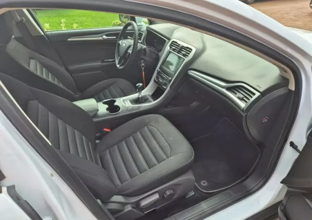 FORD Mondeo 1.5 TDCi ECOnetic Start-Stopp Titanium