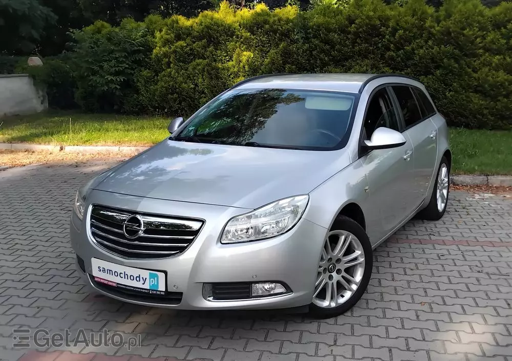 OPEL Insignia 1.8 Cosmo