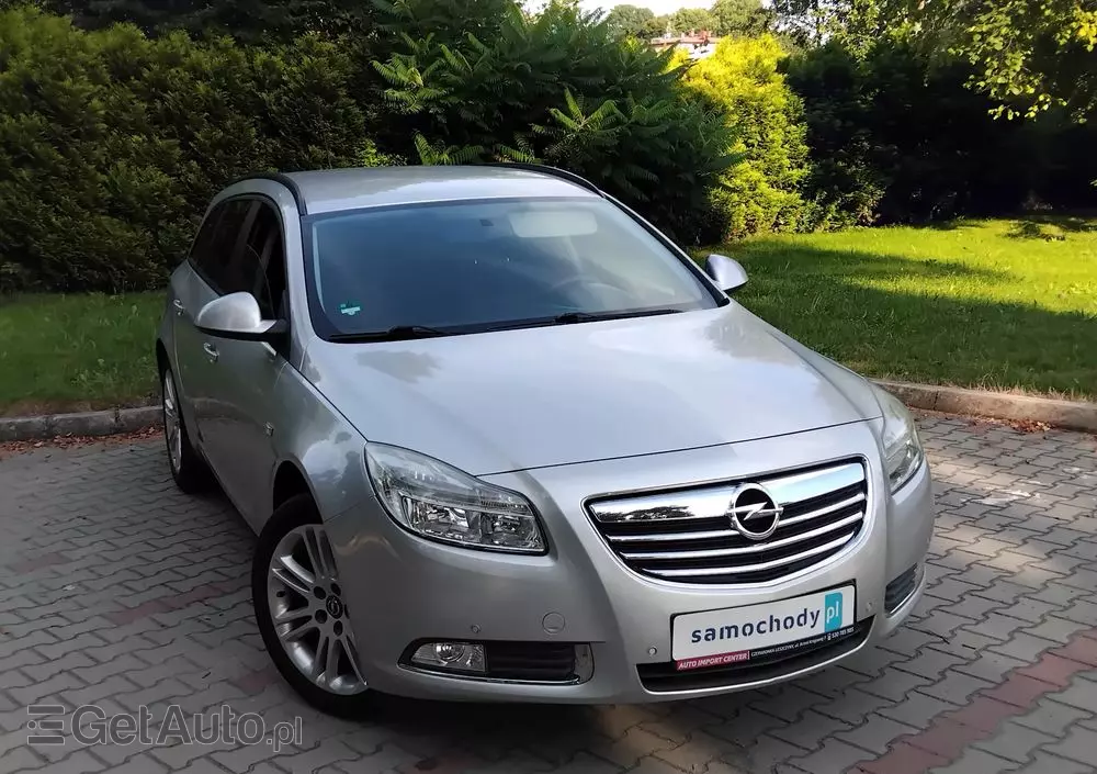 OPEL Insignia 1.8 Cosmo