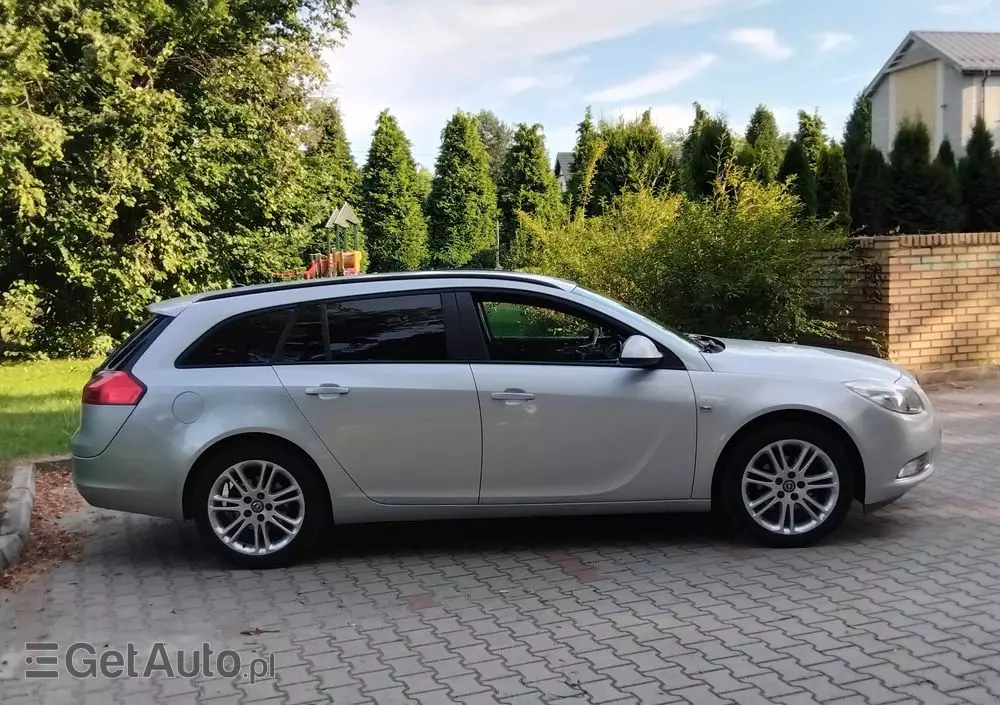 OPEL Insignia 1.8 Cosmo