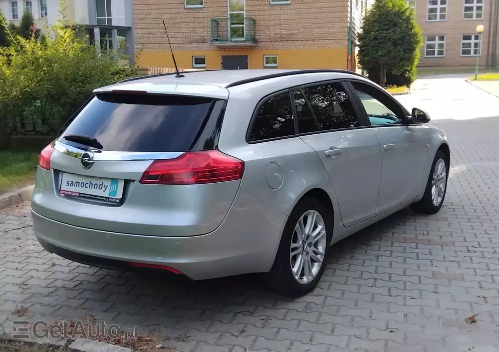 OPEL Insignia 1.8 Cosmo