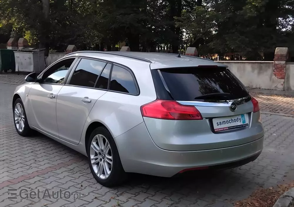 OPEL Insignia 1.8 Cosmo