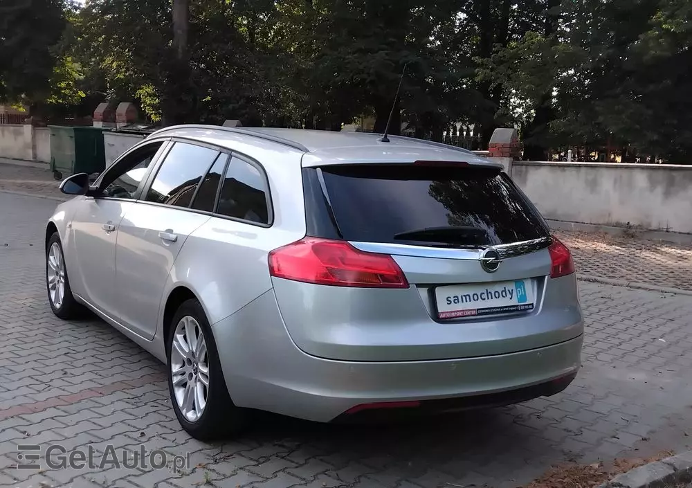 OPEL Insignia 1.8 Cosmo
