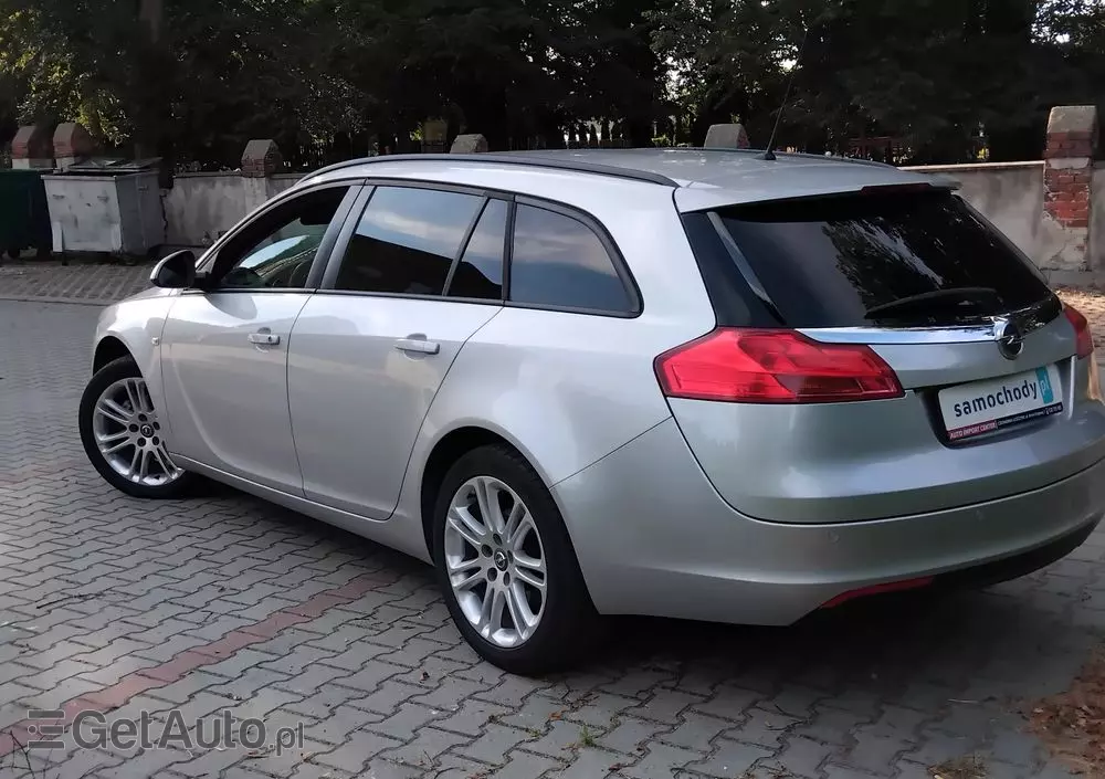 OPEL Insignia 1.8 Cosmo