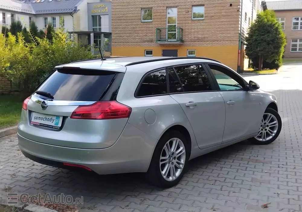 OPEL Insignia 1.8 Cosmo