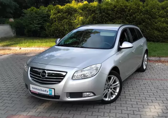 OPEL Insignia 1.8 Cosmo