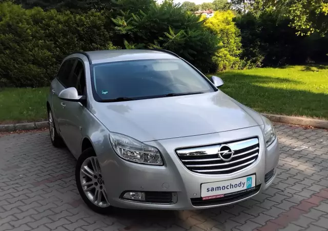 OPEL Insignia 1.8 Cosmo