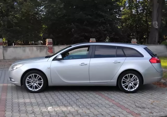 OPEL Insignia 1.8 Cosmo